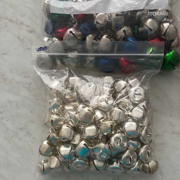 Christmas Jingle Bells - Picture 4 of 7